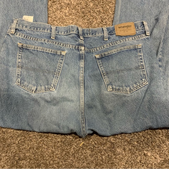 Wrangler Other - Men’s Wrangler Authentics Jeans